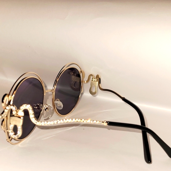 NWOT Blinged-out mirrored Shades - Picture 2 of 3